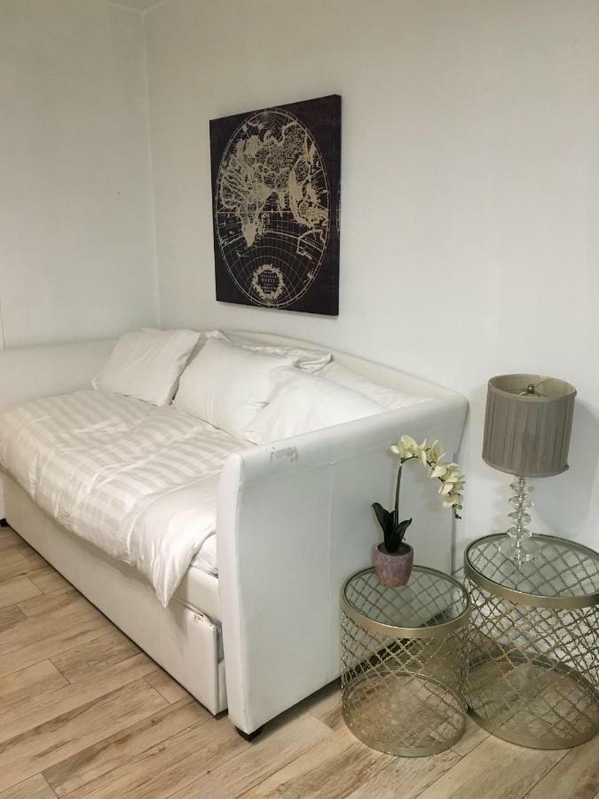 2 Bedroom Ocean Drive Newly Renovated 迈阿密海滩 外观 照片